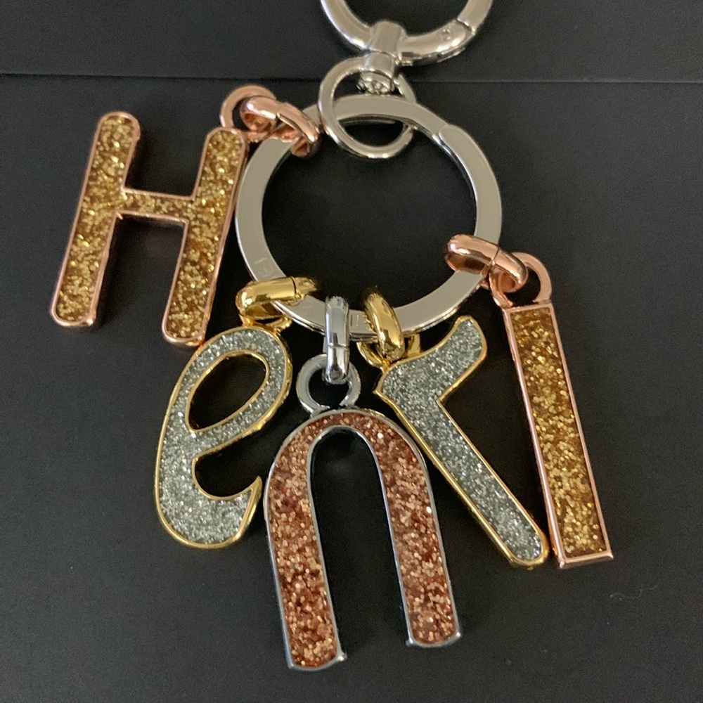 🎉💕💥💥🗣️🗣️CALLING ALL HENRI BENDEL COLLECTORS.. Henri Keyring & Dust bag